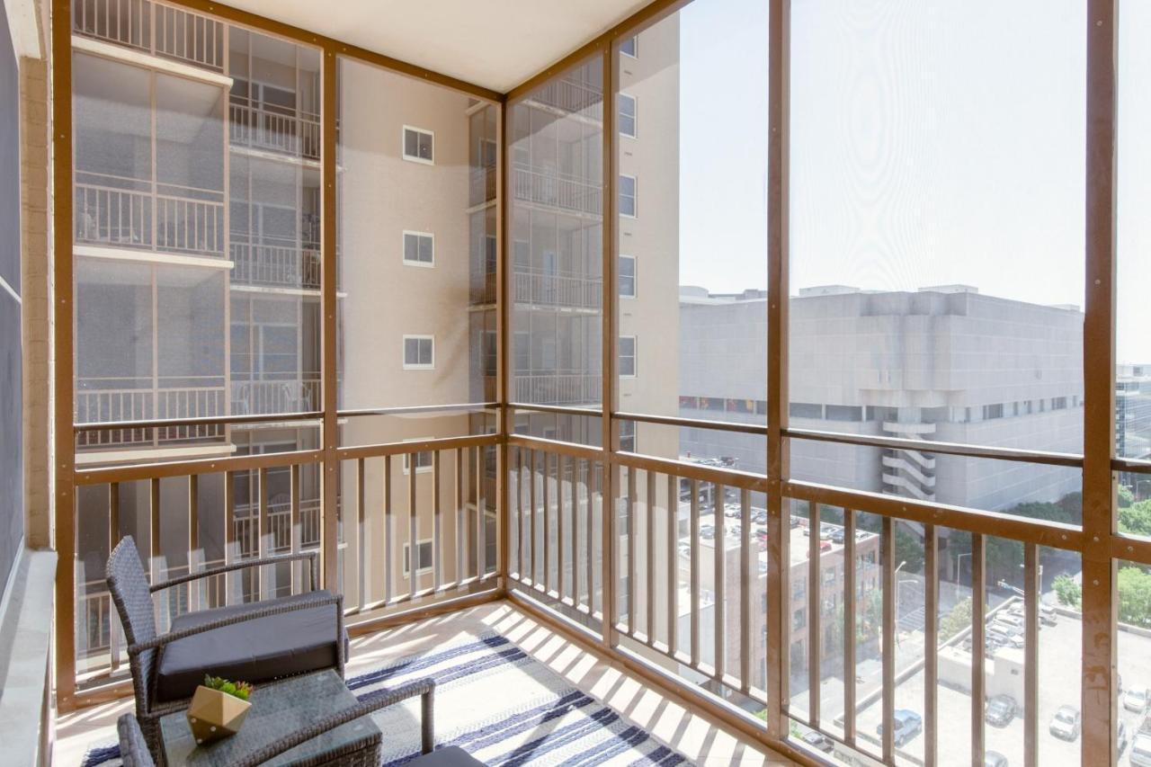 Rare 2 Bed 2 Bath Downtown Condo Near Aquarium Атланта Екстериор снимка